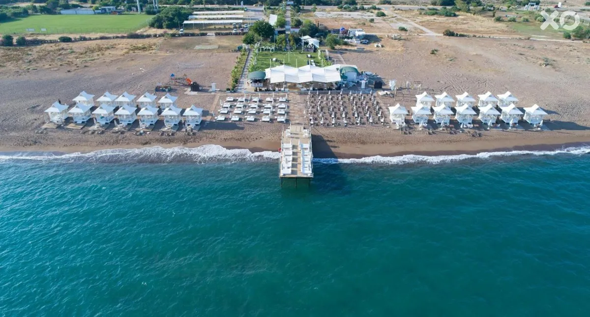 Dionisus Lara Hotel