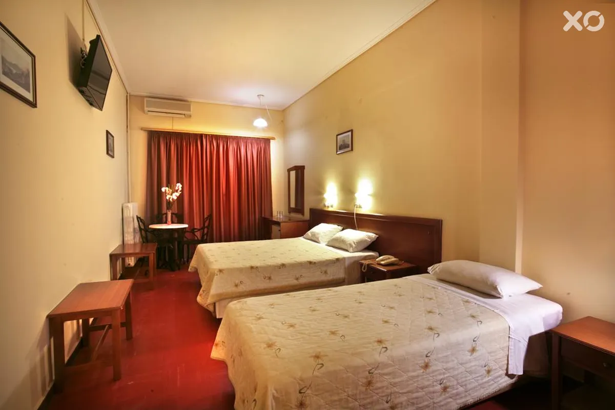 Bakos Hotel