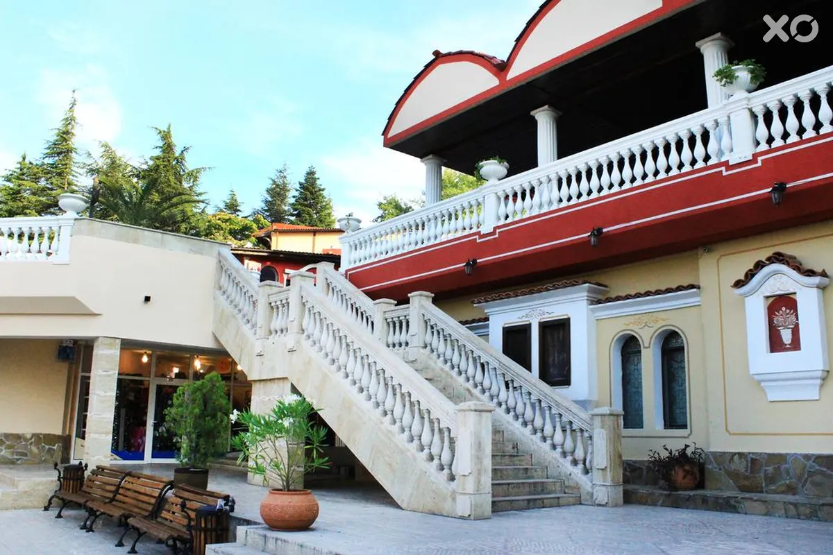 Elenite Villas