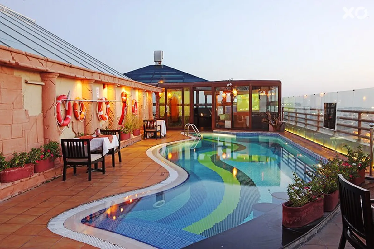 Sea View Hotel