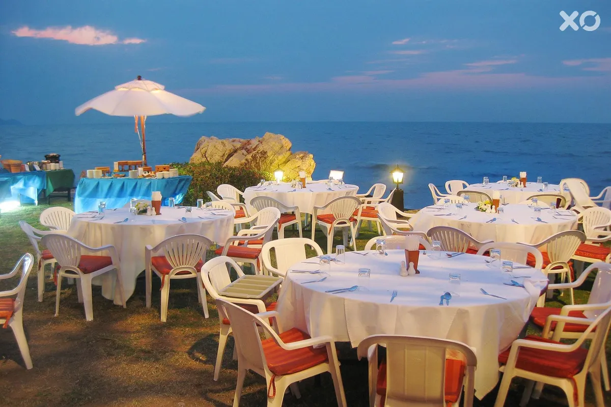 Sunset Village Beach Resort