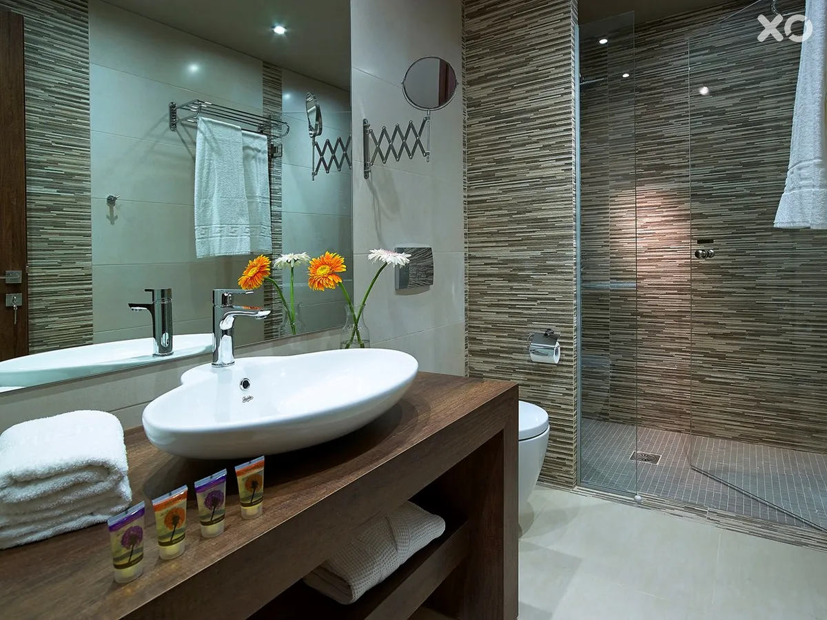 Elotis Suites Hotel
