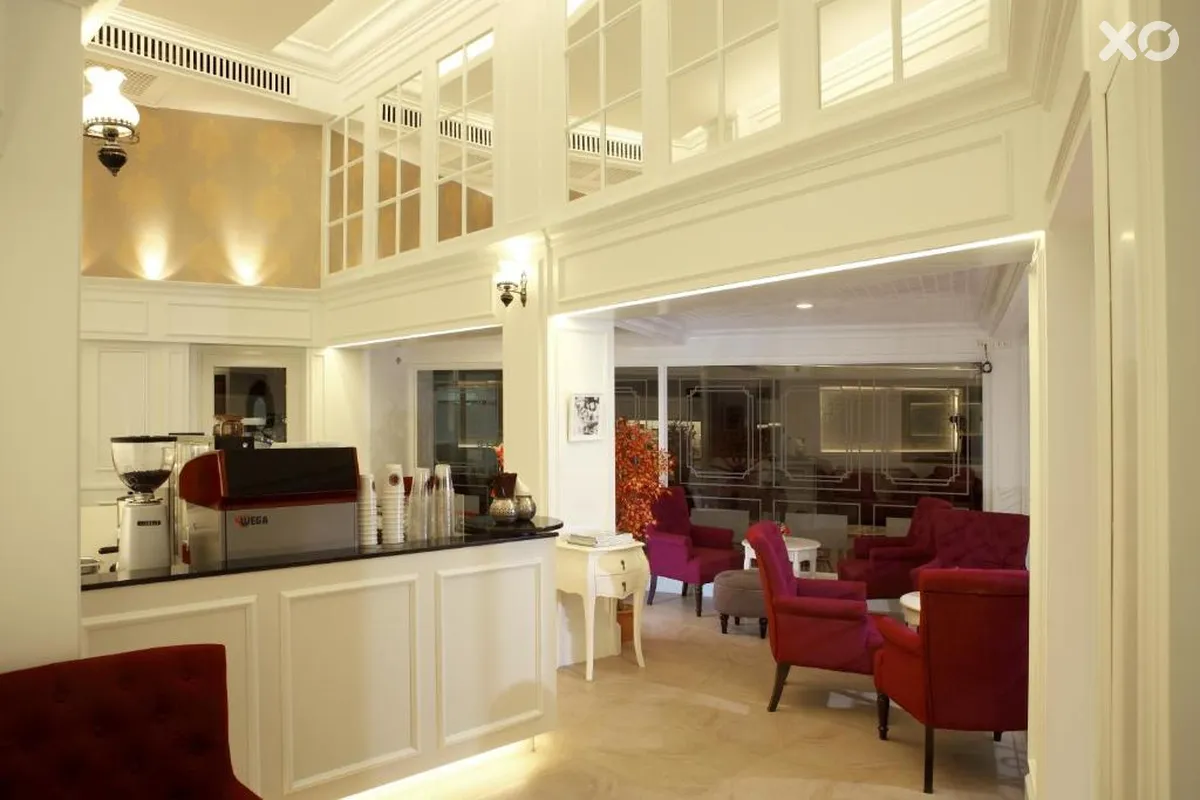 Khaosan Palace Hotel