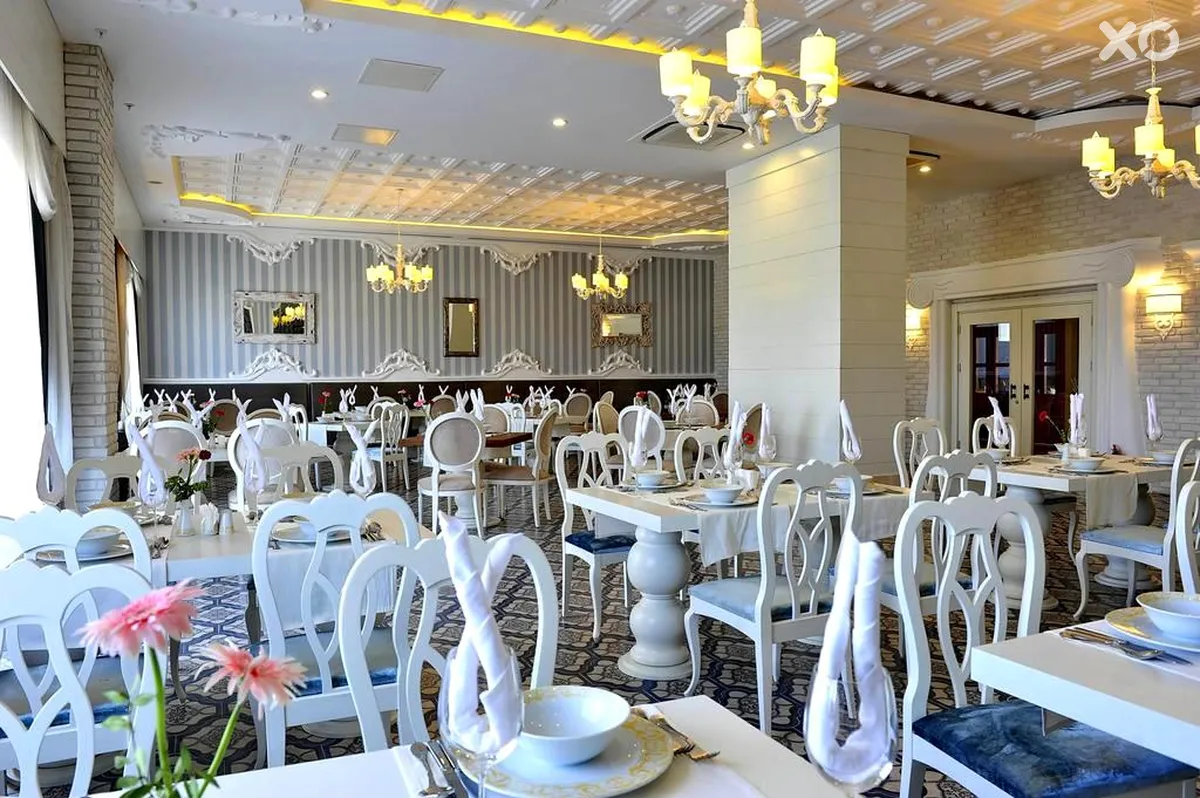 Lake & River Side Hotel & Spa
