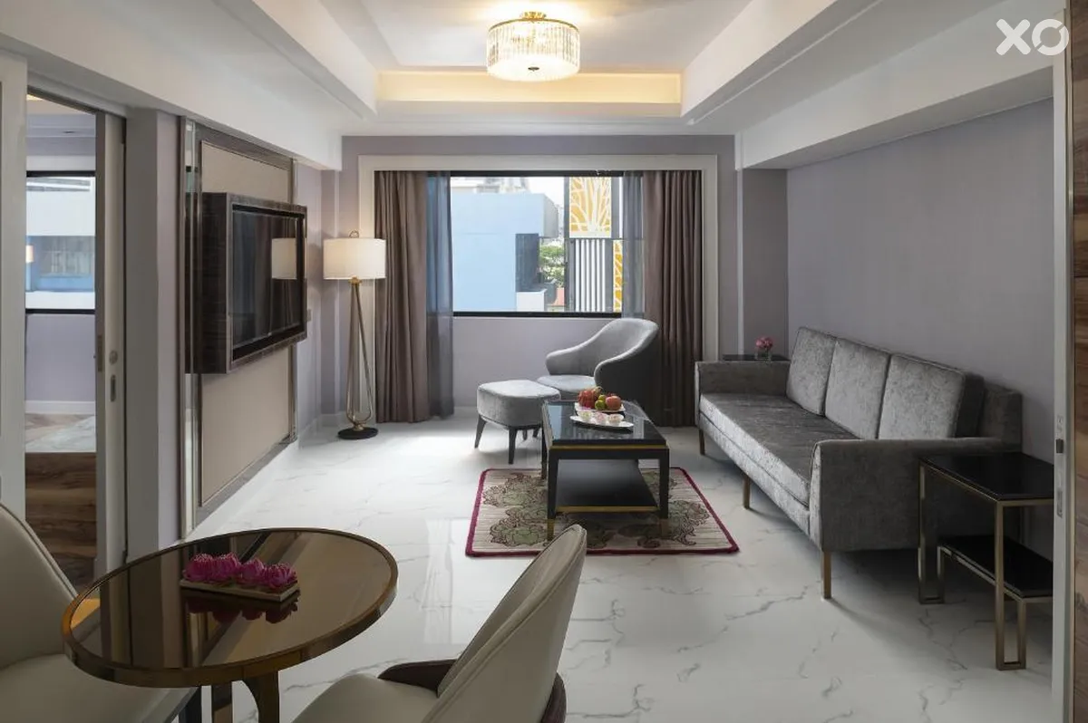 Aira Hotel