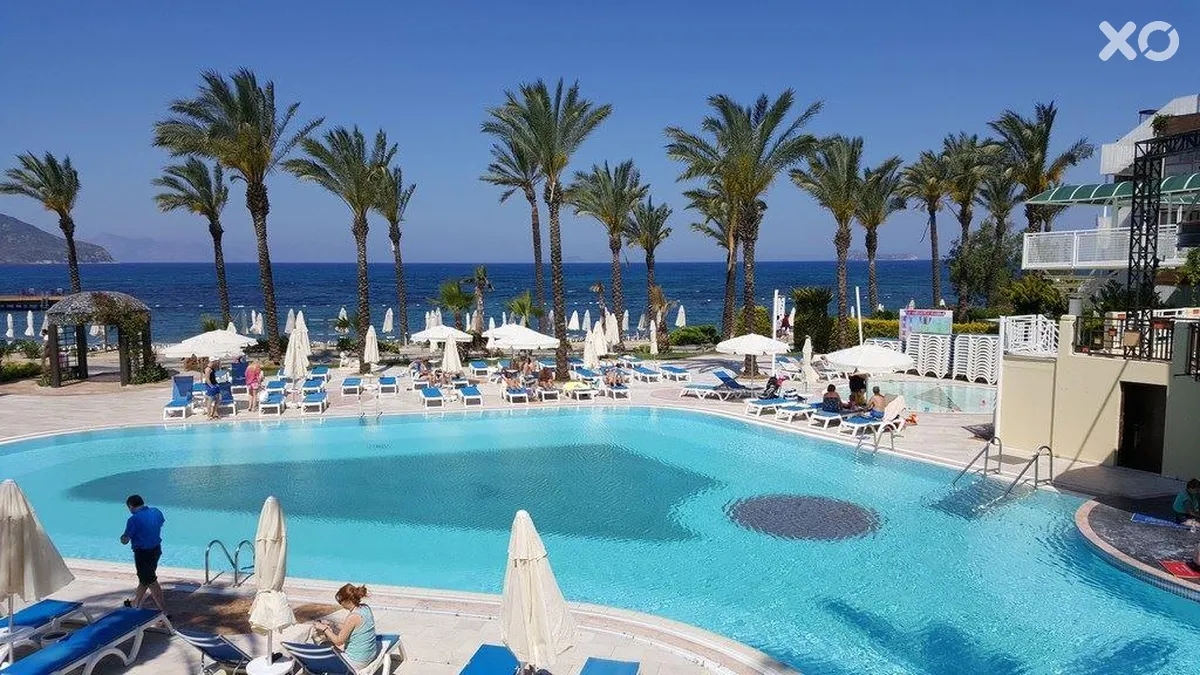 Arin Resort