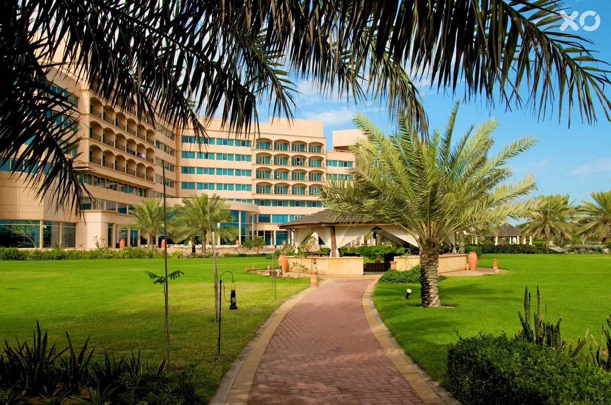 Danat Jebel Dhanna Resort