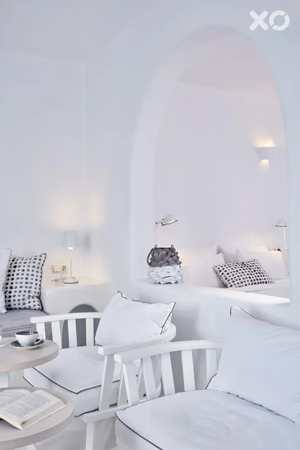 Cliff Side Suites