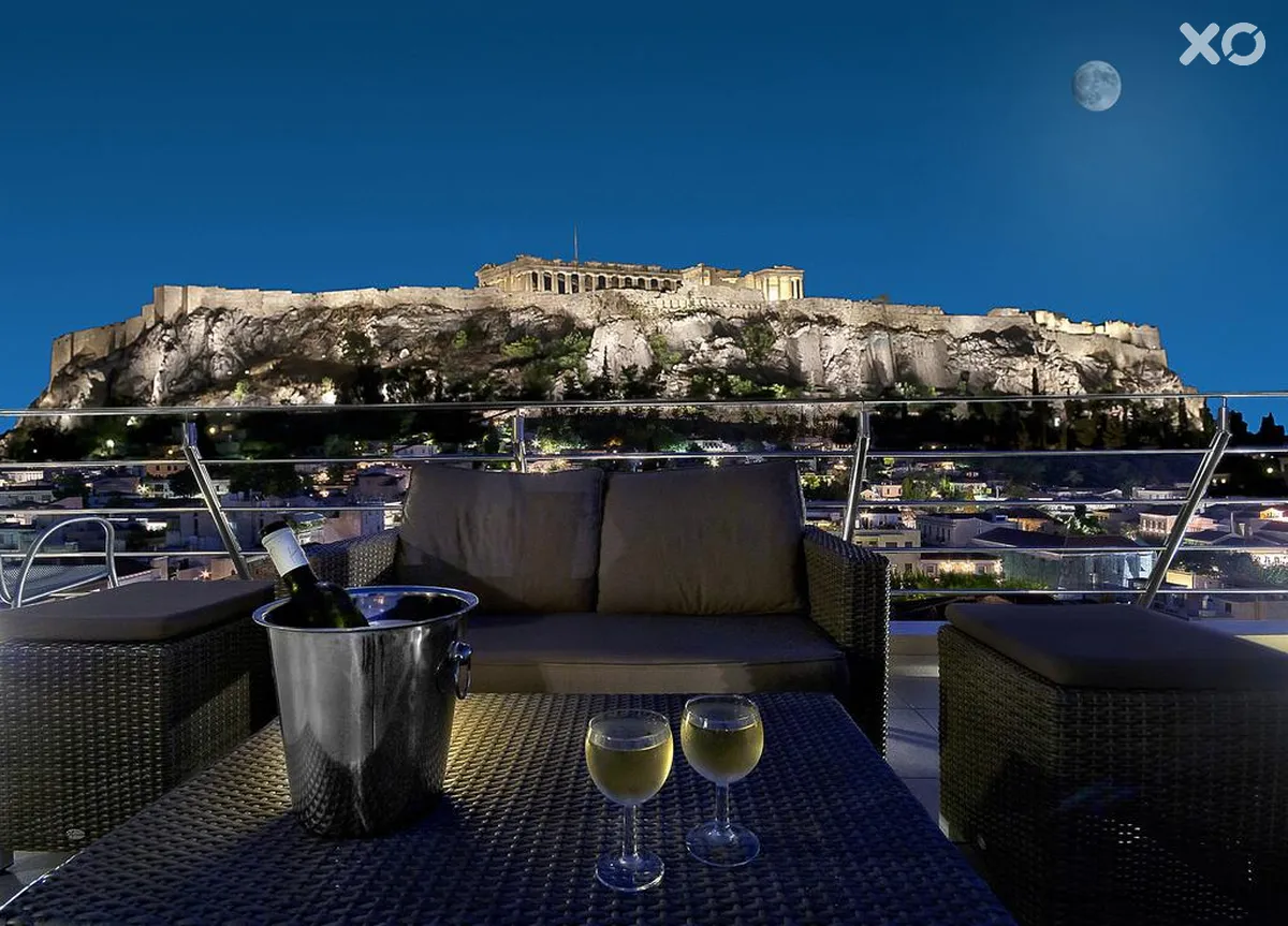 Plaka Hotel