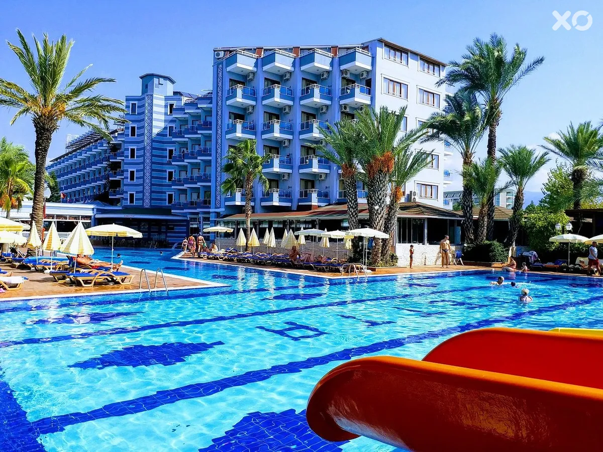 Caretta Beach Hotel