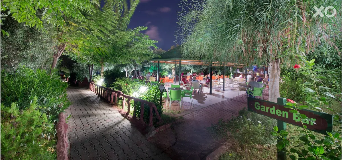 M.C. Mahberi Beach Hotel