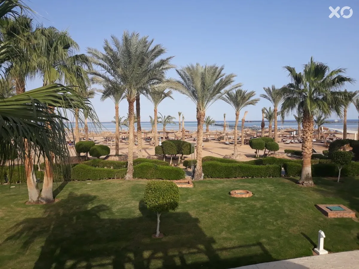 Coral Sea Holiday Resort & Aqua Park