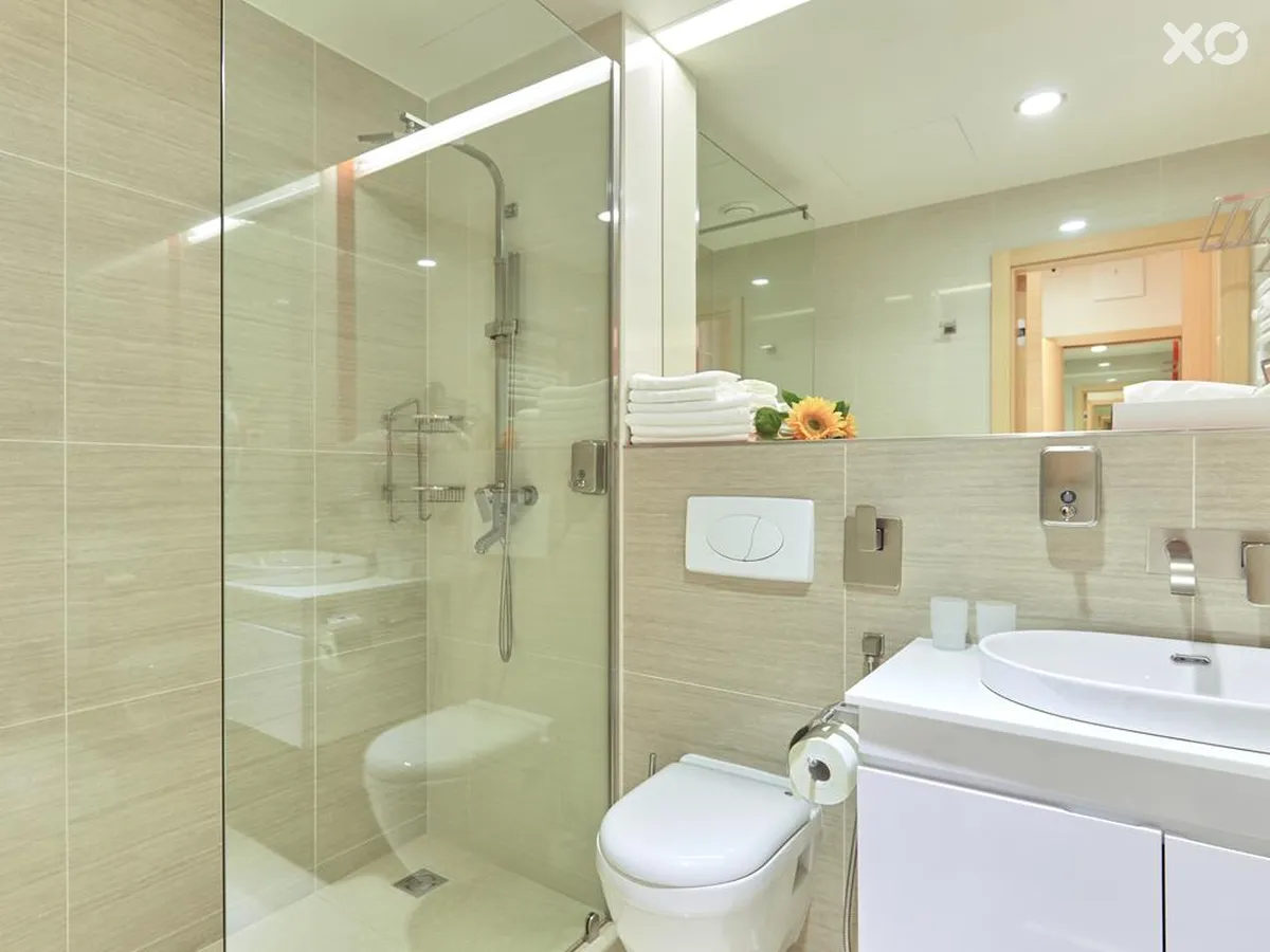 Iris Spa Hotel