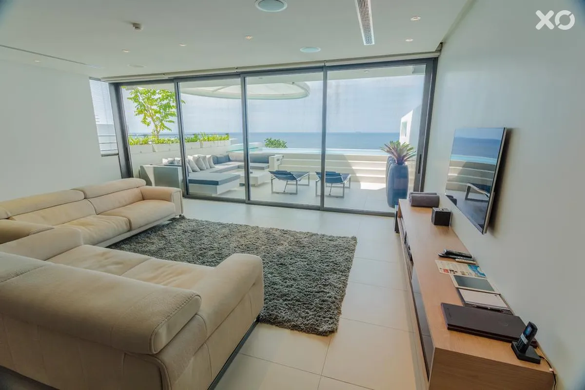 Kata Rocks Phuket Luxury Resort & Residence