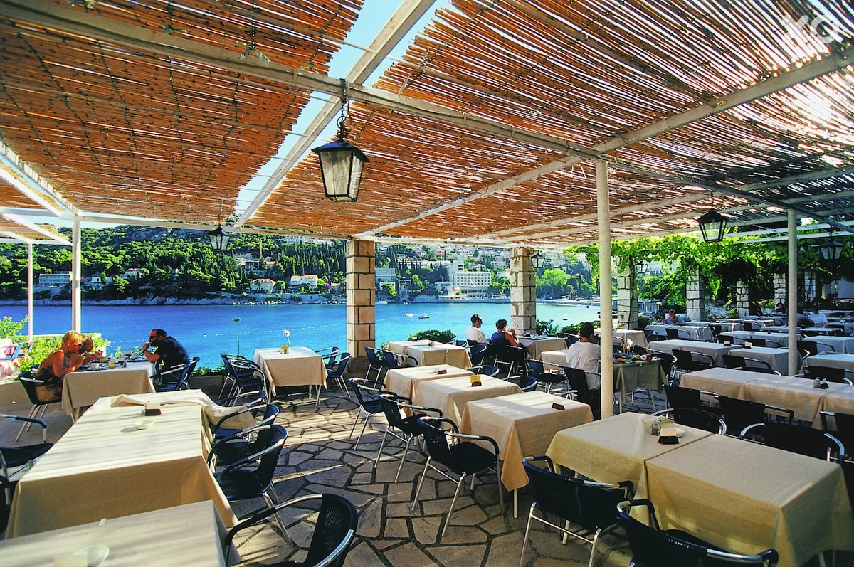 Vis Hotel