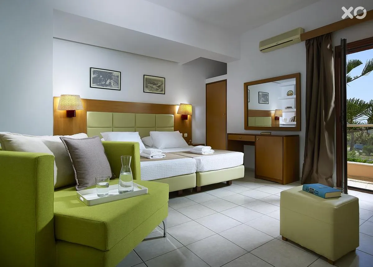 Georgia's Garden Hotel