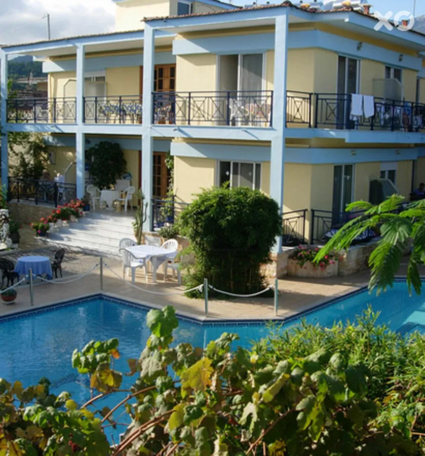 George Hotel