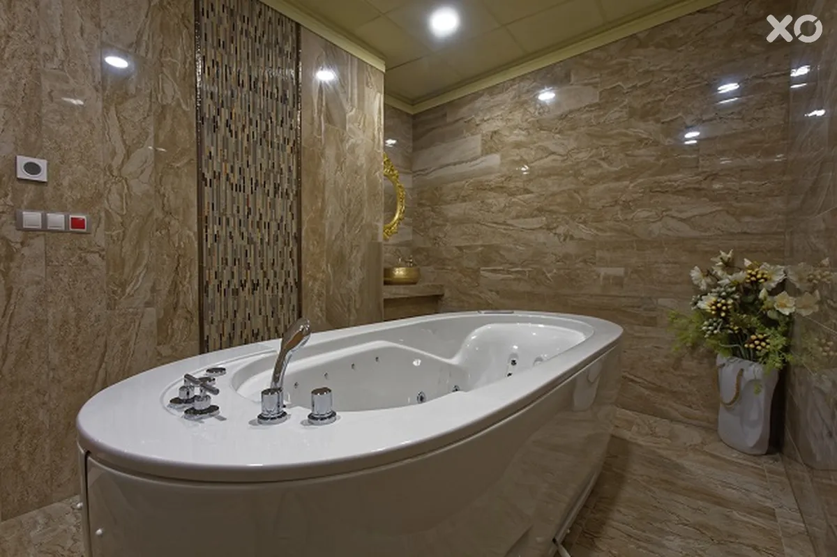 Elena Hotel