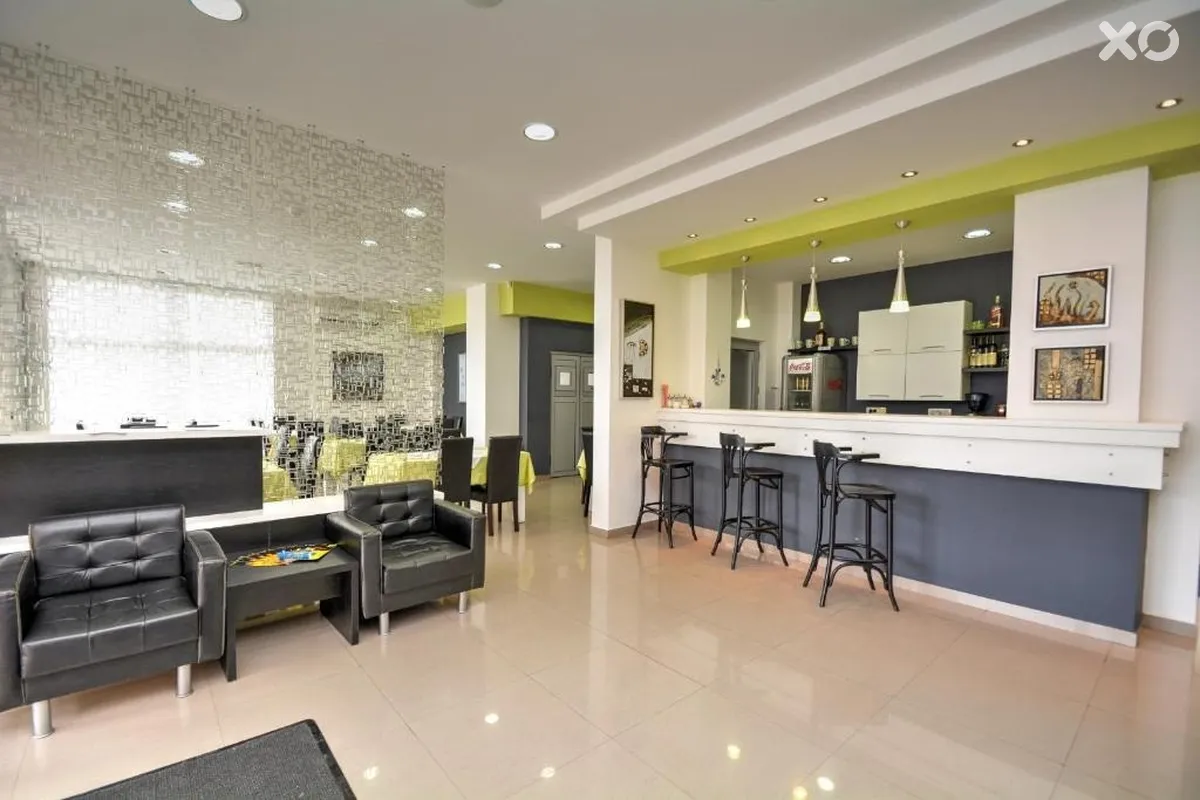 Novi Hotel