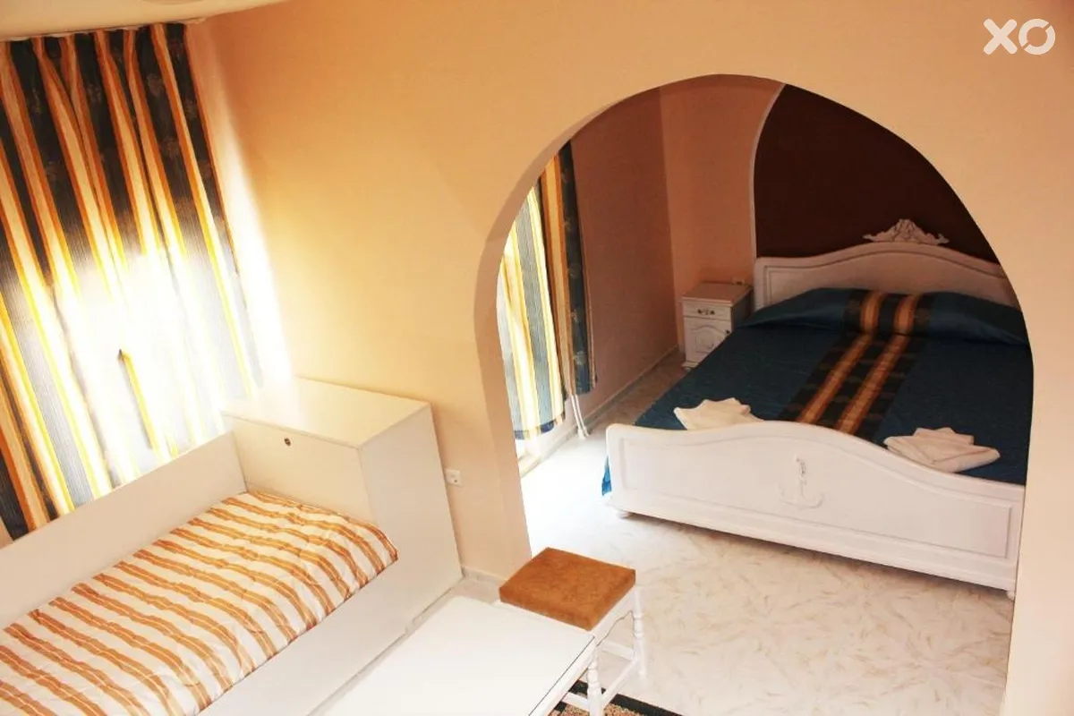 Paros II Family Hotel
