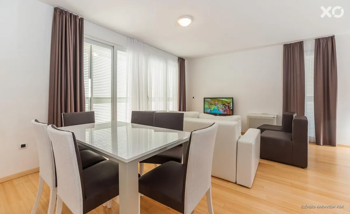 Sunnyside Apartments Petrcane