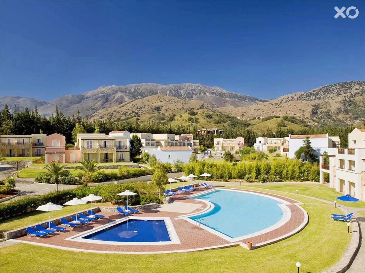 Pilot Beach Resort