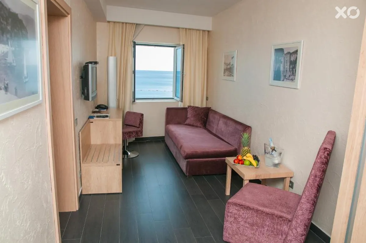 Astoria Hotel