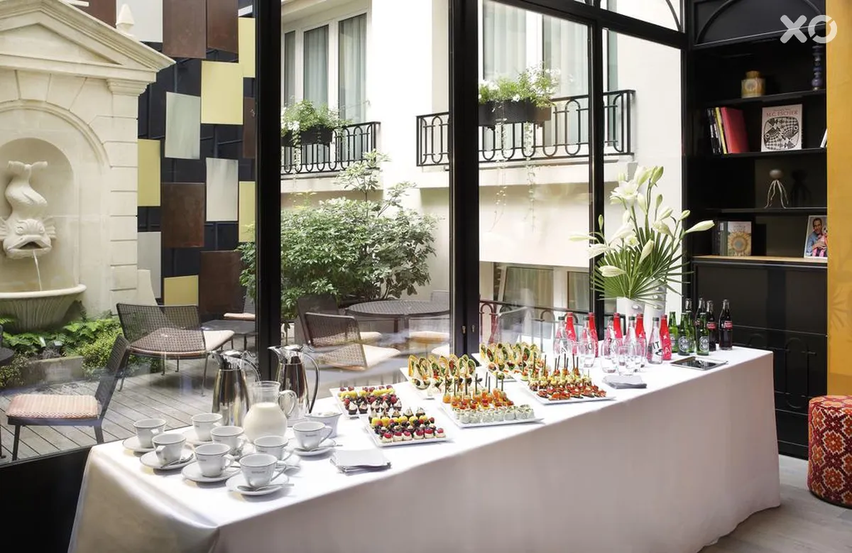 Rochester Champs Elysees Hote