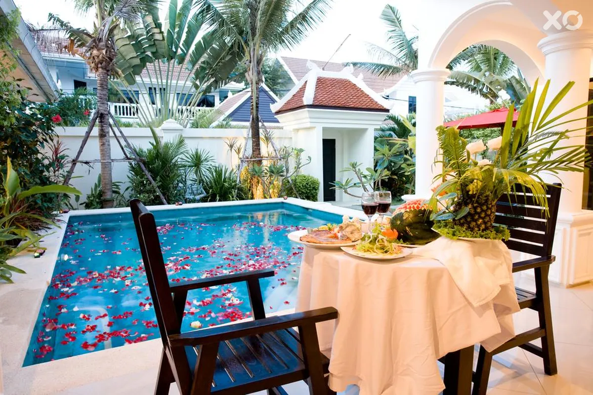 Palm Grove Resort