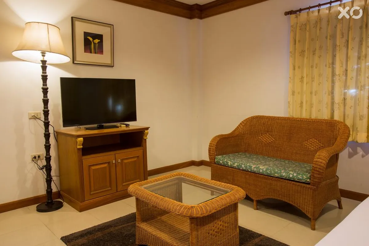 Inn House Hotel