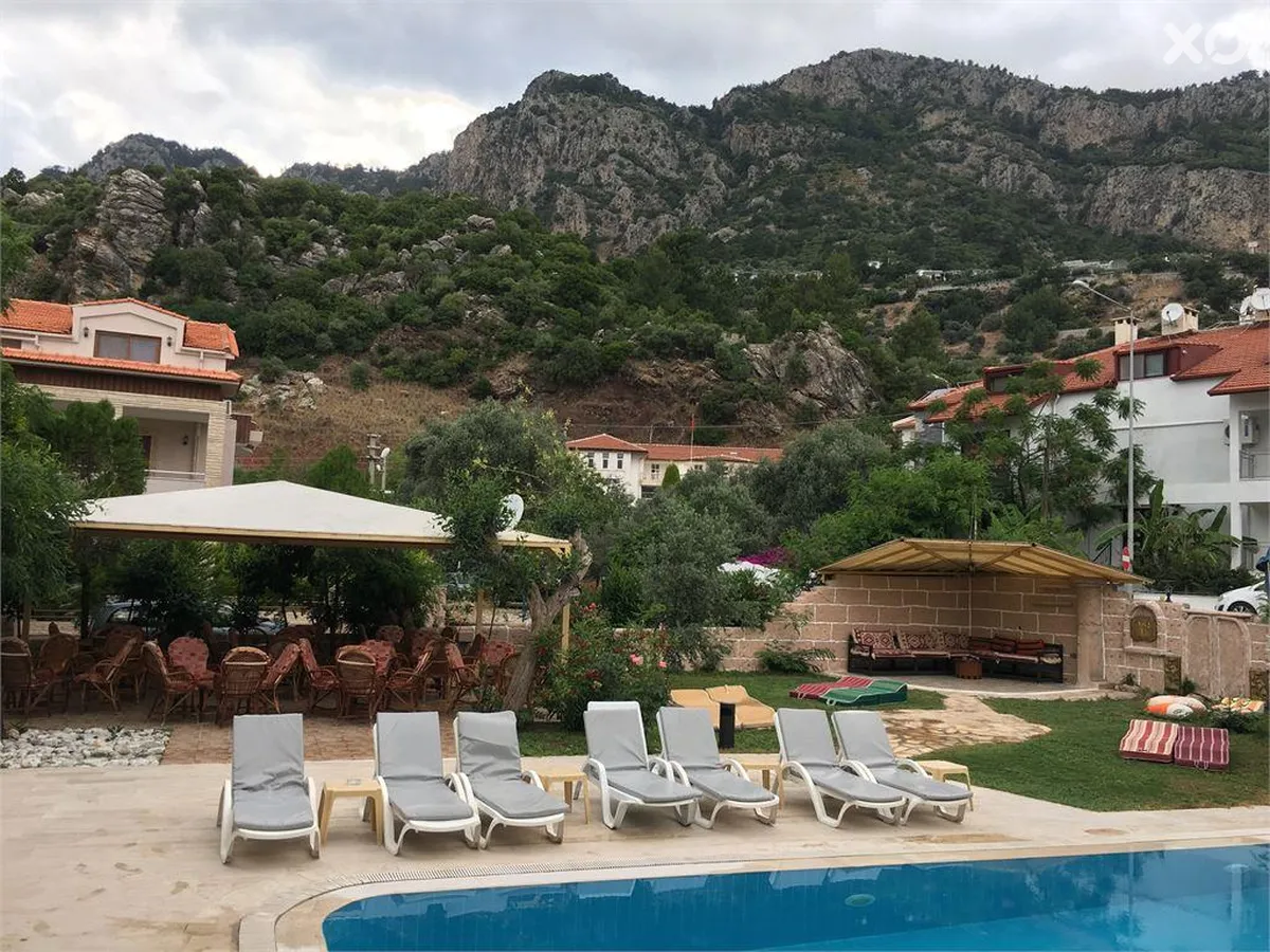 Zeus Turunc Hotel