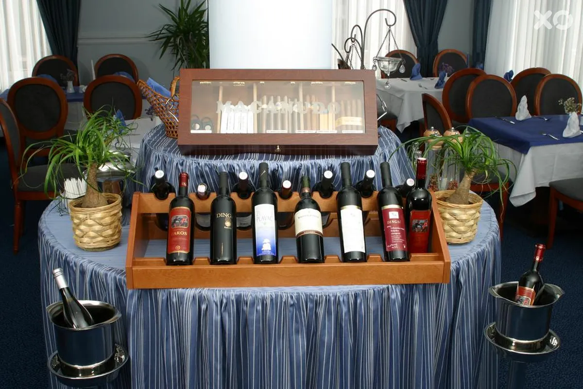 Rosina Hotel