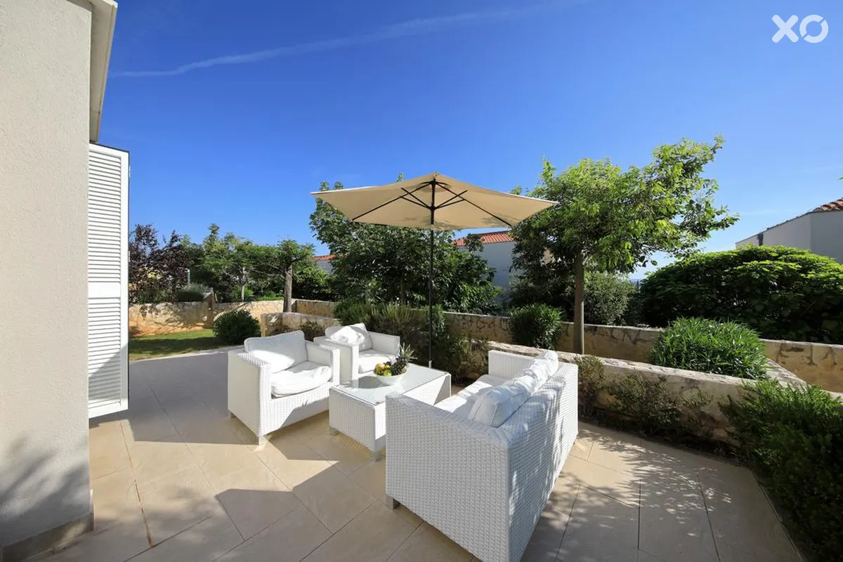 Sunnyside Apartments Petrcane