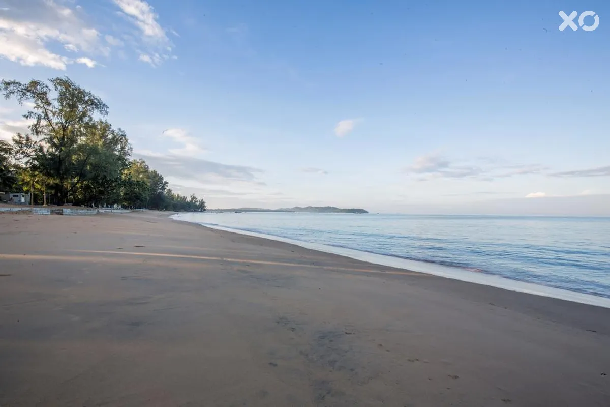 The Anda Mani Khaolak Beachfront Villas
