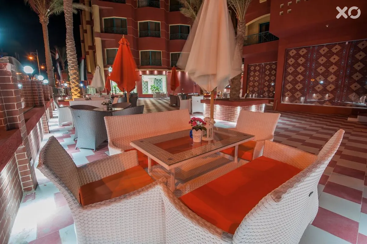 Sun & Sea Hotel
