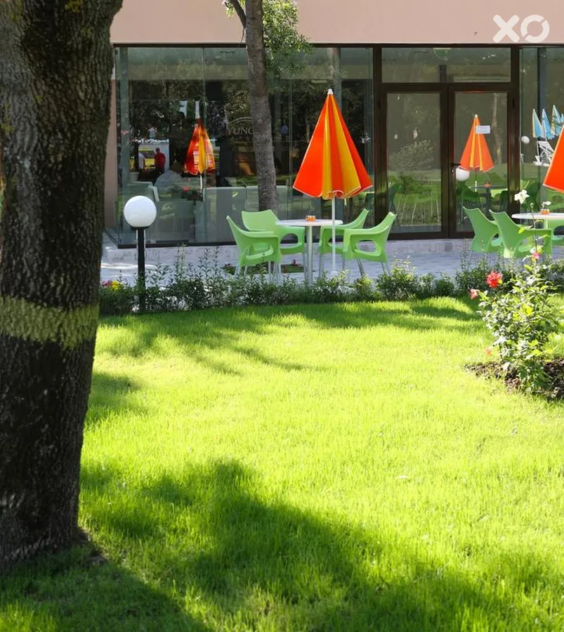 Yunona Hotel