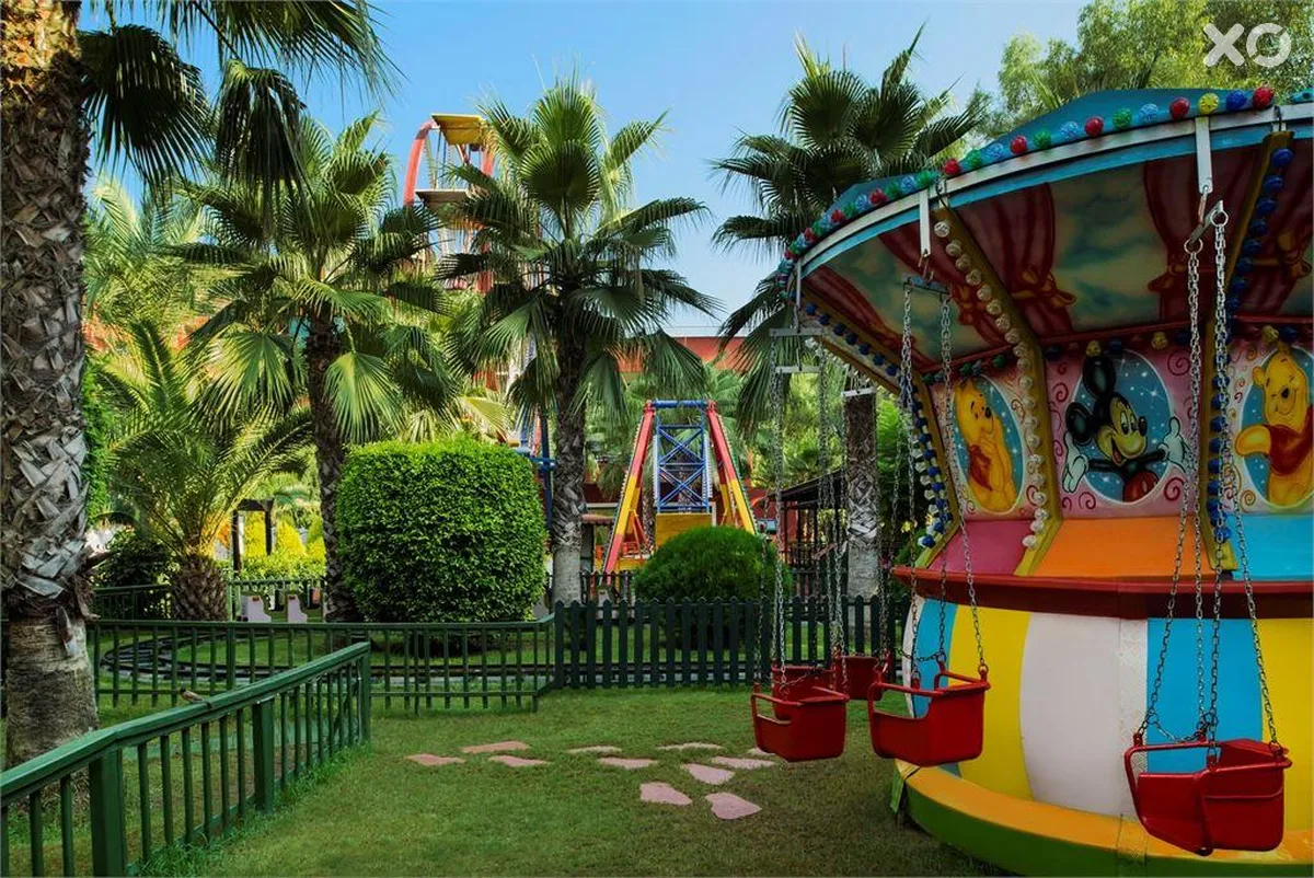Delphin Palace