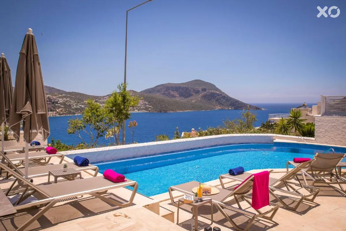 Kalkan Saray Suites Hotel