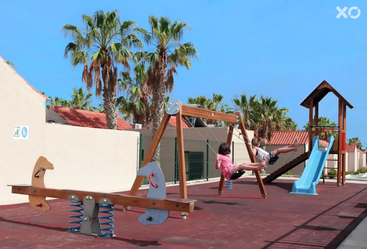 Cay Beach Caleta
