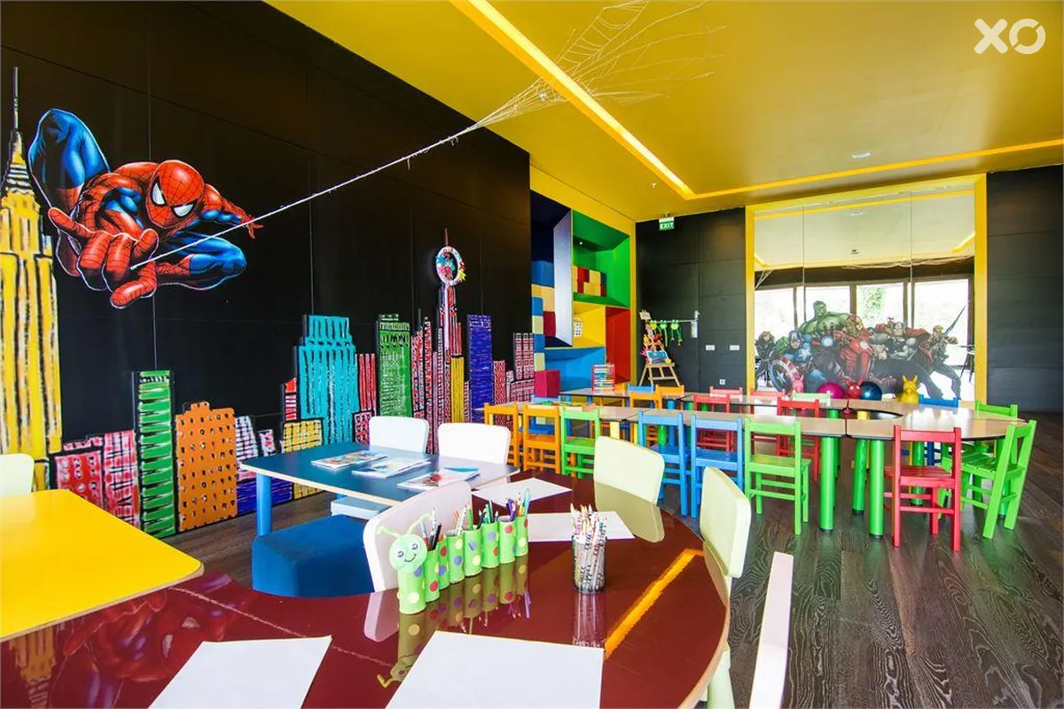 Akra Hotel