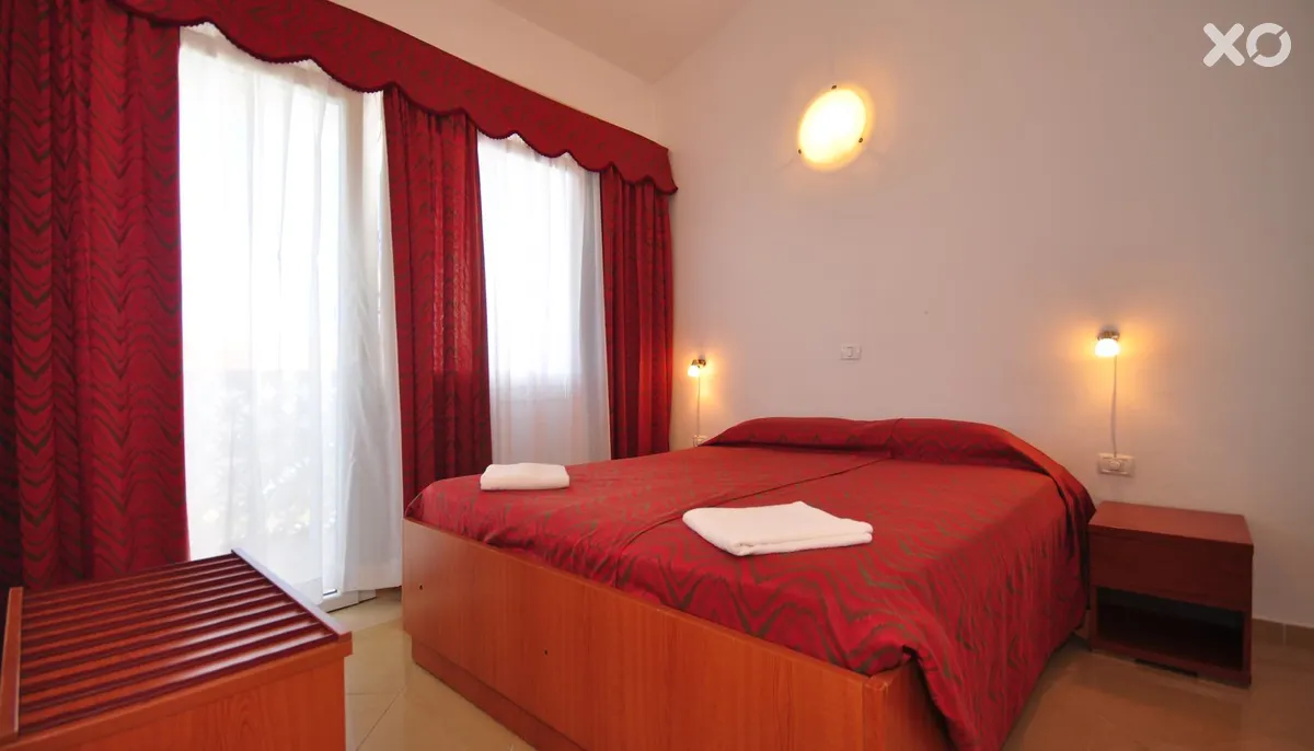 Kazela Apartments
