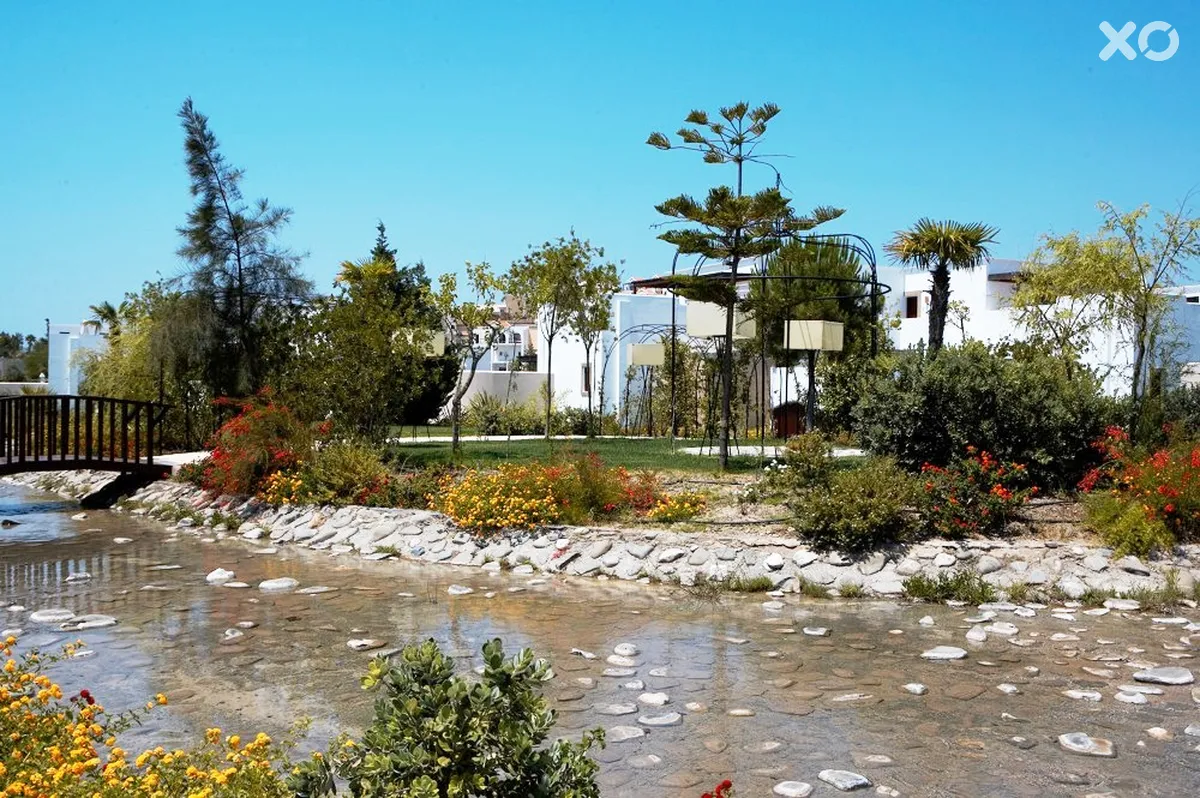 Lindian Village
