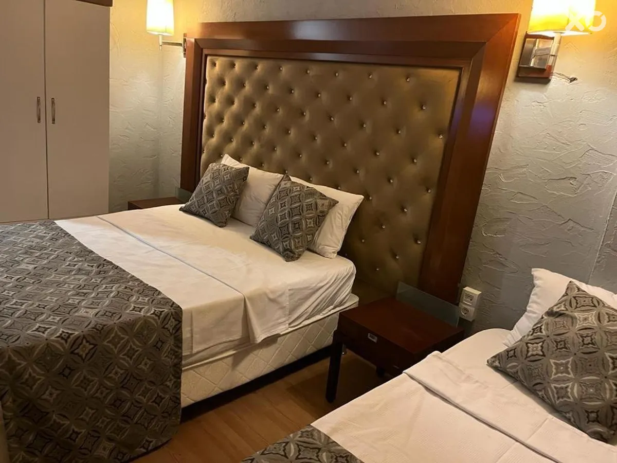 Dionisus Lara Hotel