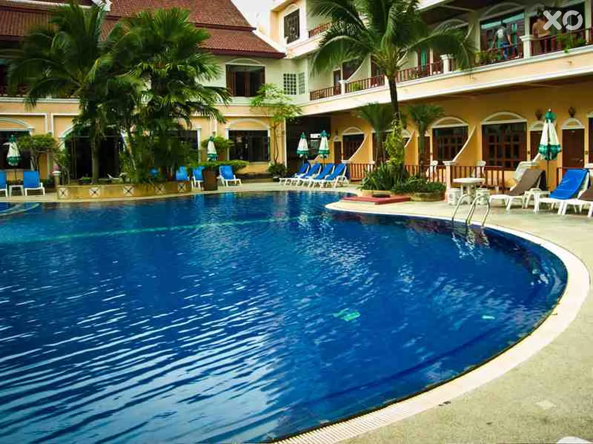 Tony Resort