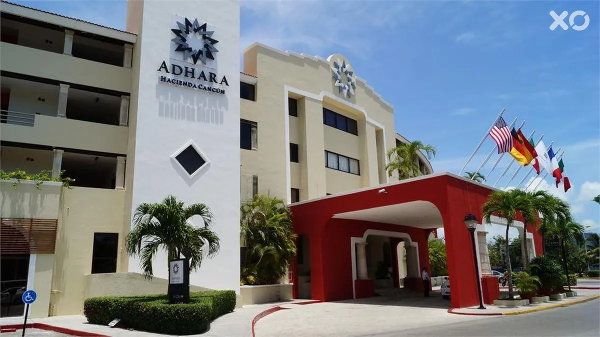 Adhara Cancun