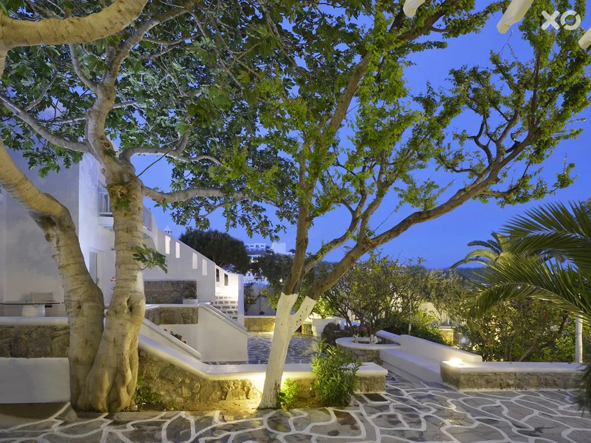 Petinos Hotel
