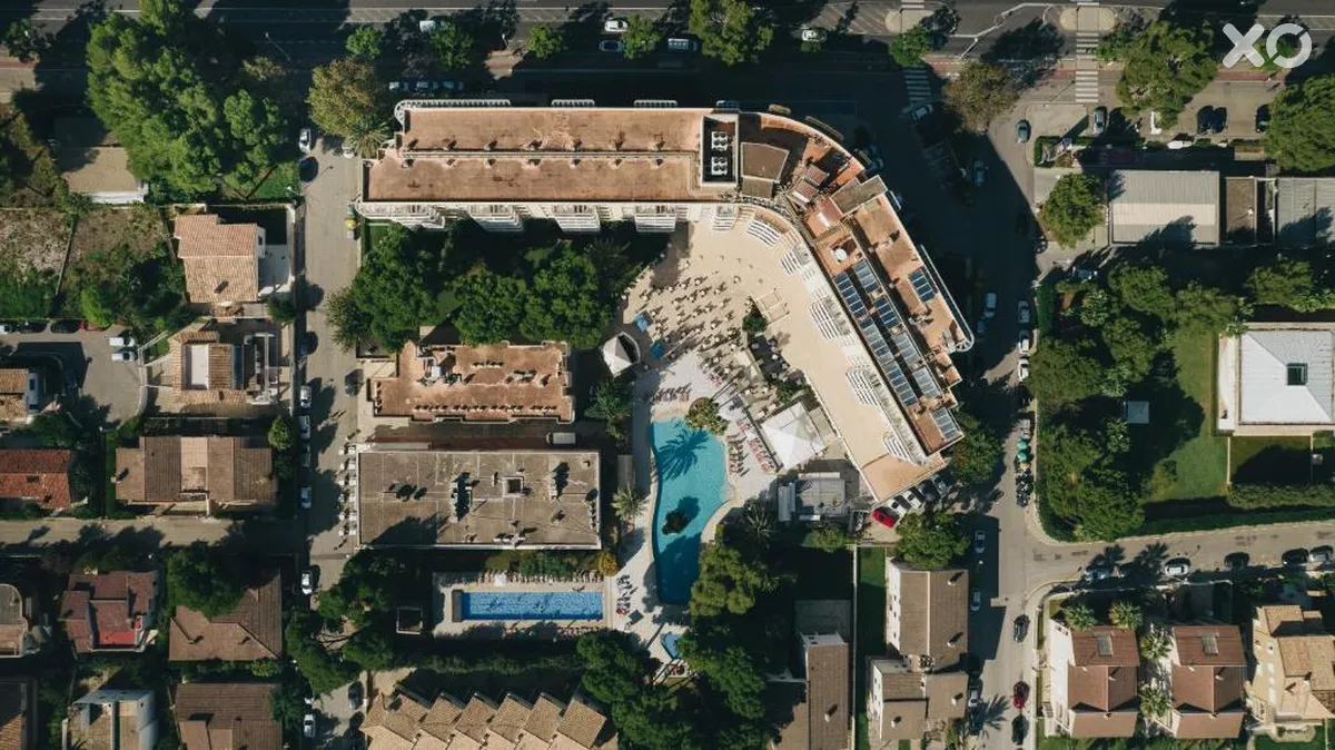 Ivory Playa Hotel