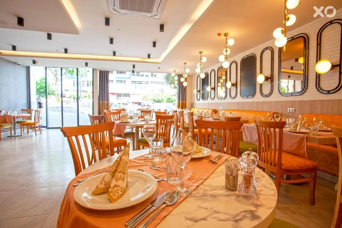 Old Town Point Hotel & Spa
