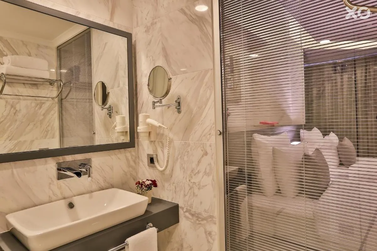 Business Life Hotel