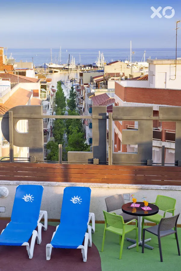 Port Eugeni Hotel